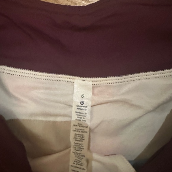 Lululemon Run: Speed Short in Sea Check Multi / Plum | Size 6 | Rare - Picture 14 of 14